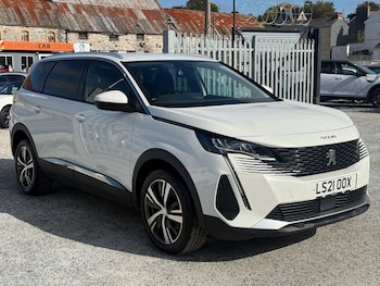 Peugeot 5008 feature image