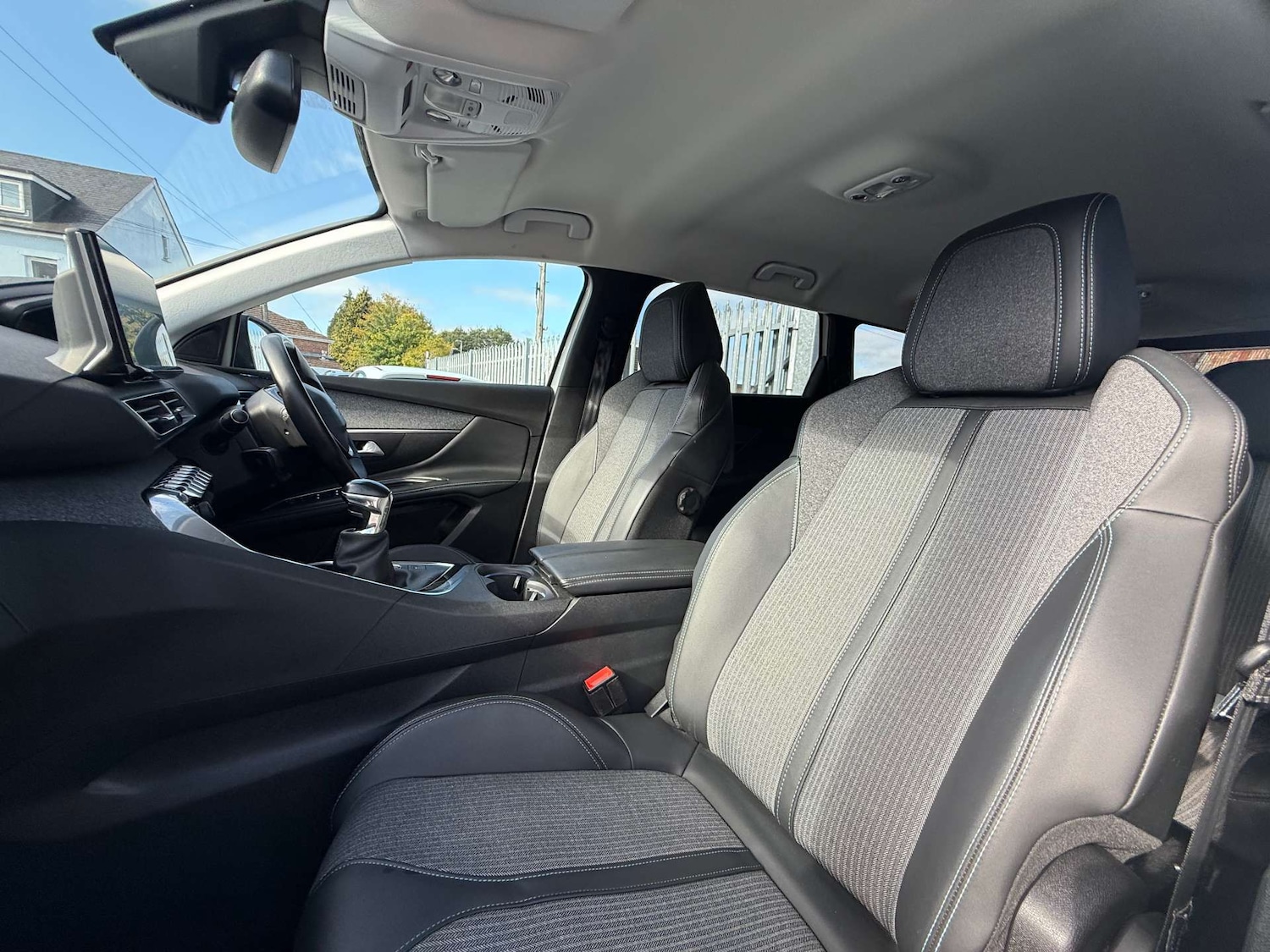 Used Peugeot 5008 2021 for sale - 77207435: Photo 39