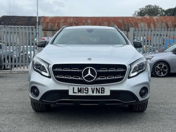Used Mercedes-Benz GLA 2019 for sale - 77207434: Photo