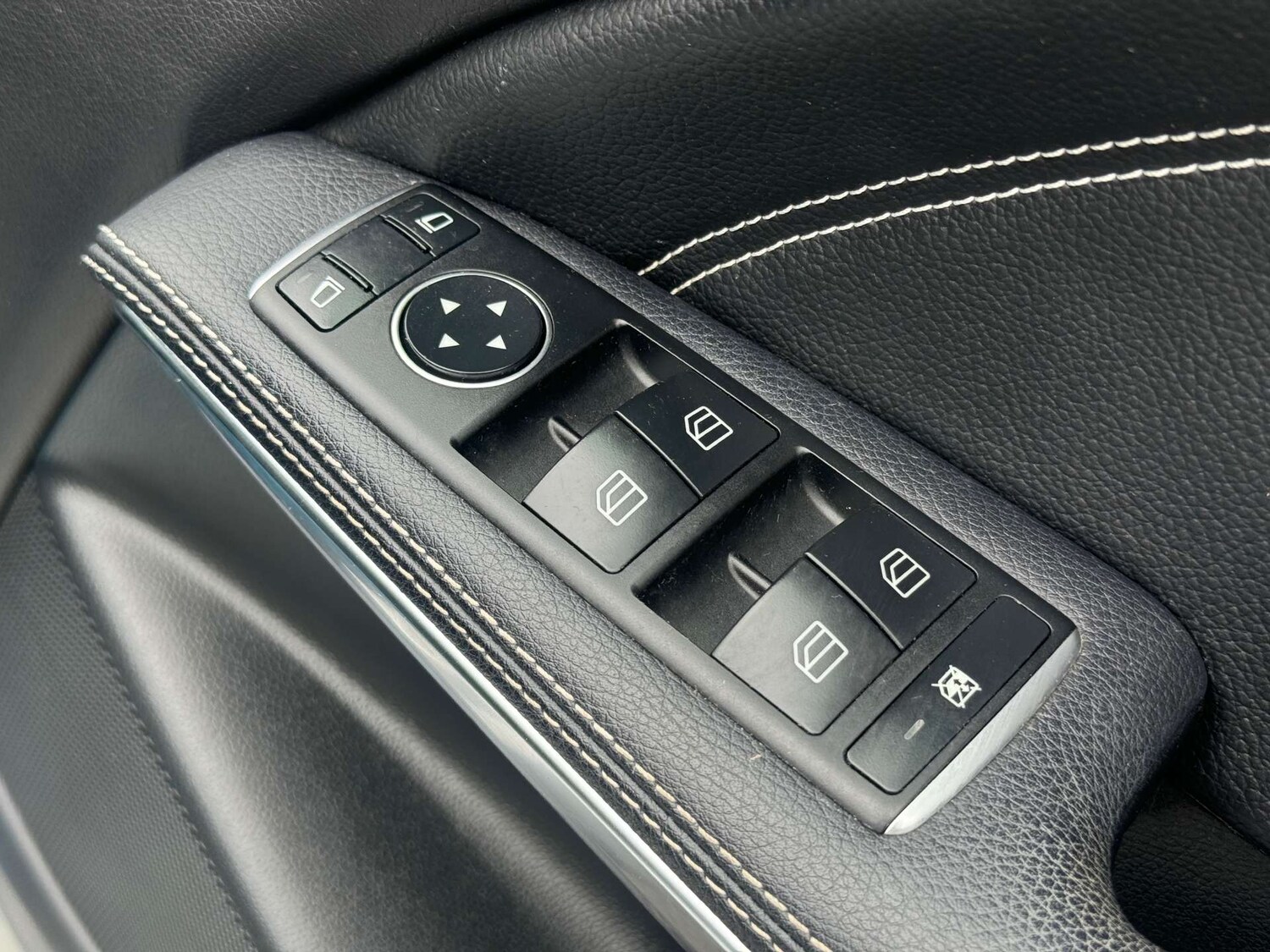 Used Mercedes-Benz GLA 2019 for sale - 77207434: Photo 60