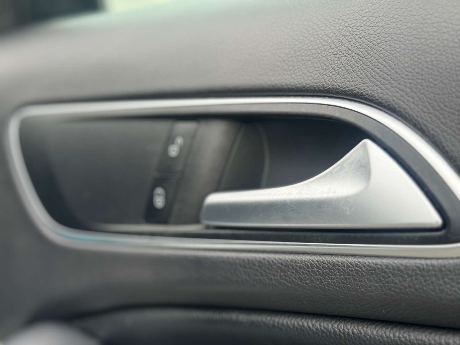 Used Mercedes-Benz GLA 2019 for sale - 77207434: Photo 69