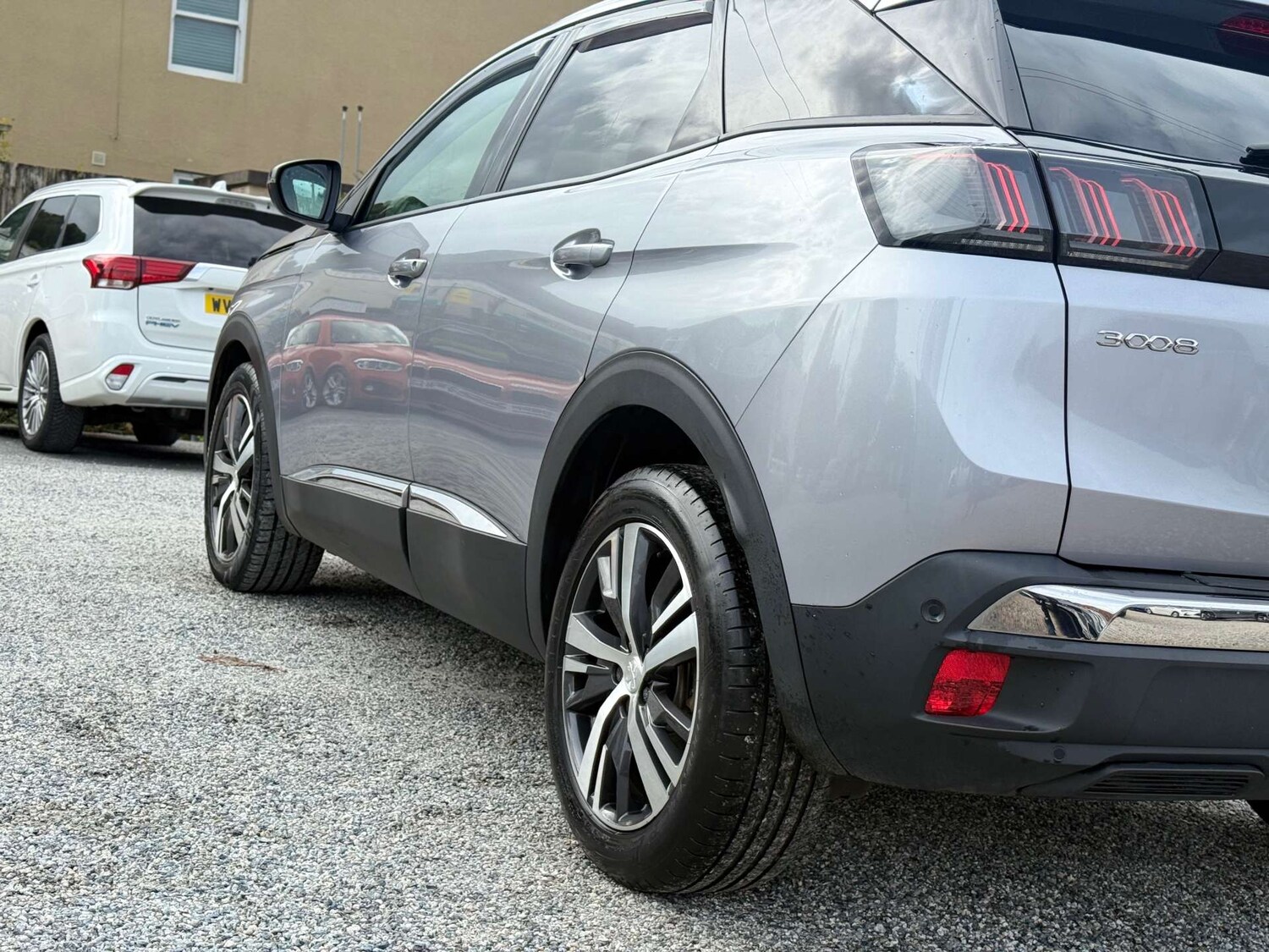 Used Peugeot 3008 2022 for sale - 77207442: Photo 12