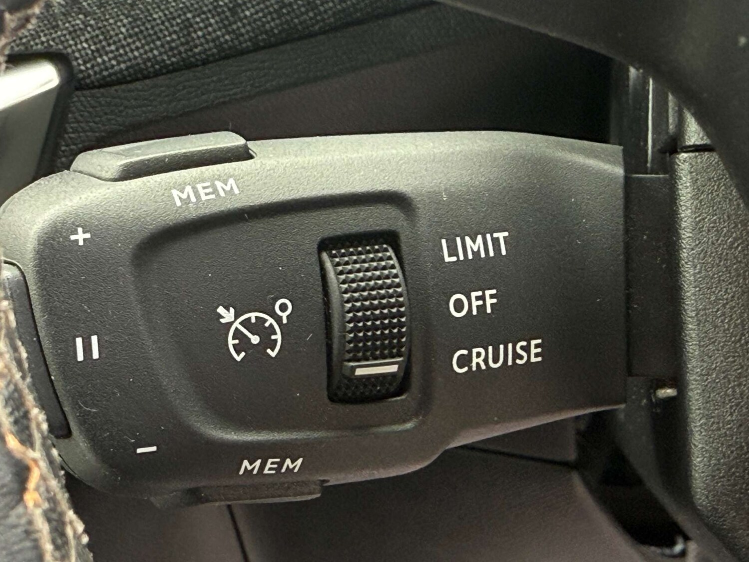 Used Peugeot 3008 2022 for sale - 77207442: Photo 31