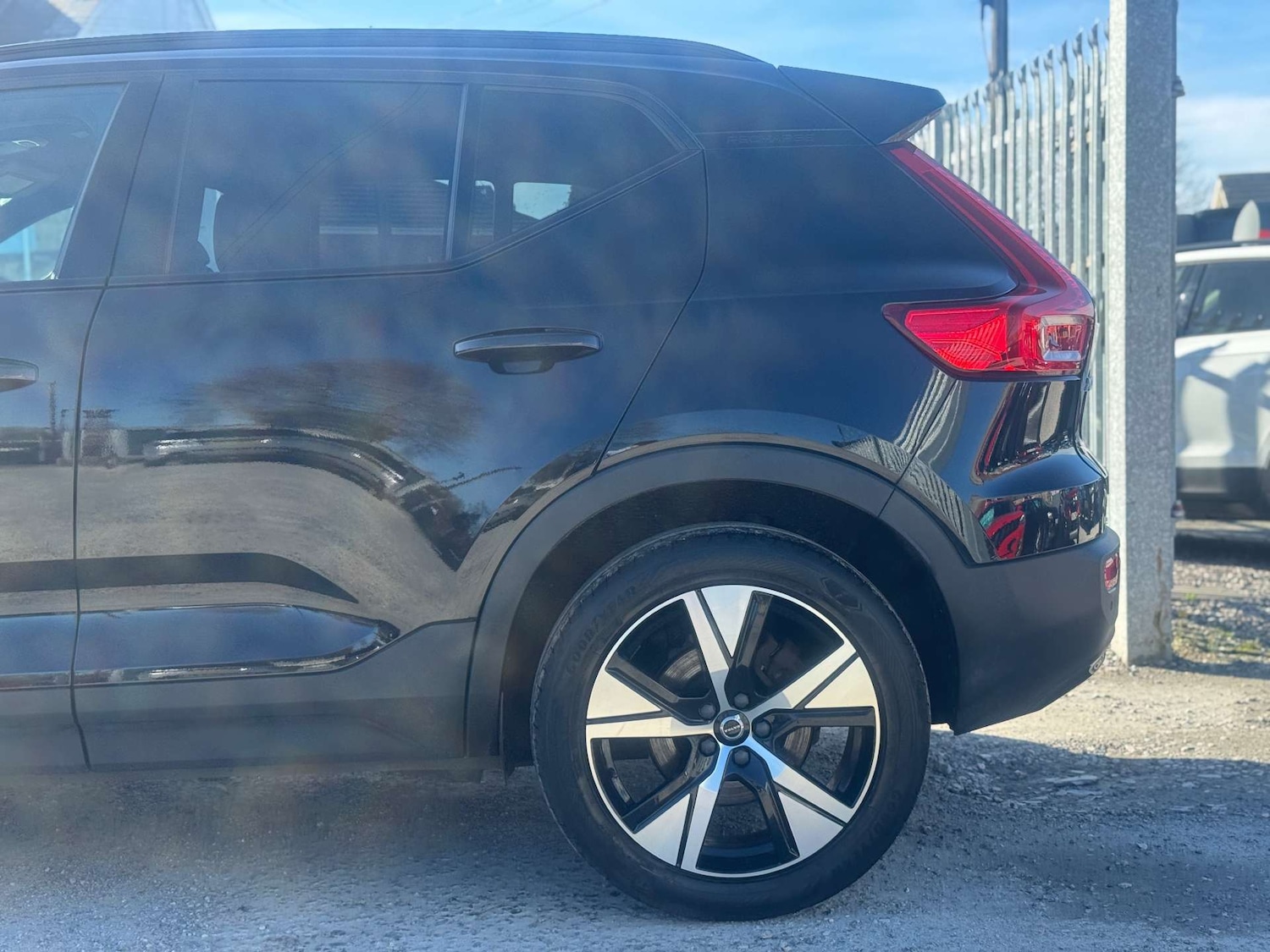 Used Volvo XC40 2021 for sale - 77931801: Photo 10