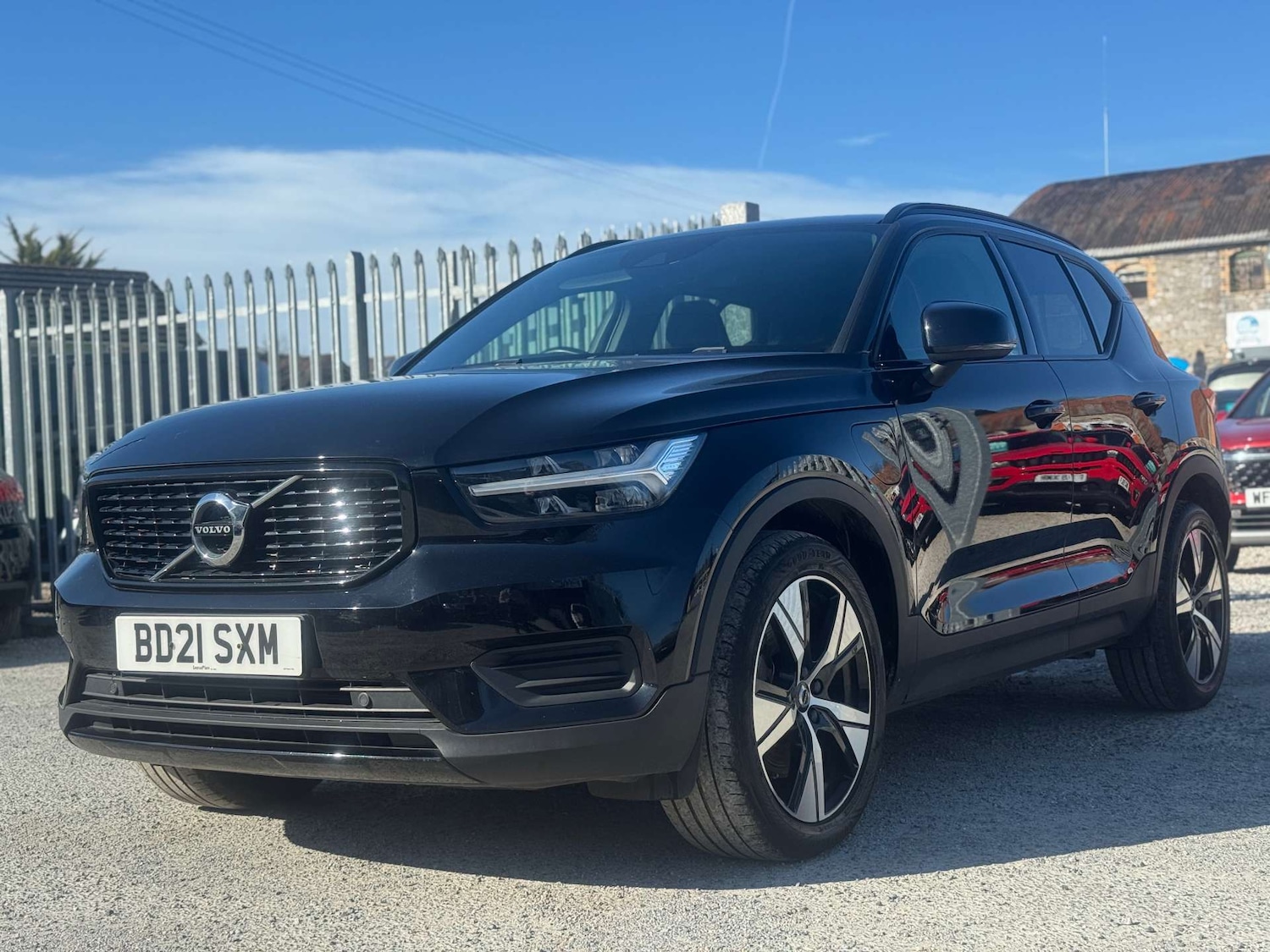 Used Volvo XC40 2021 for sale - 77931801: Photo 3