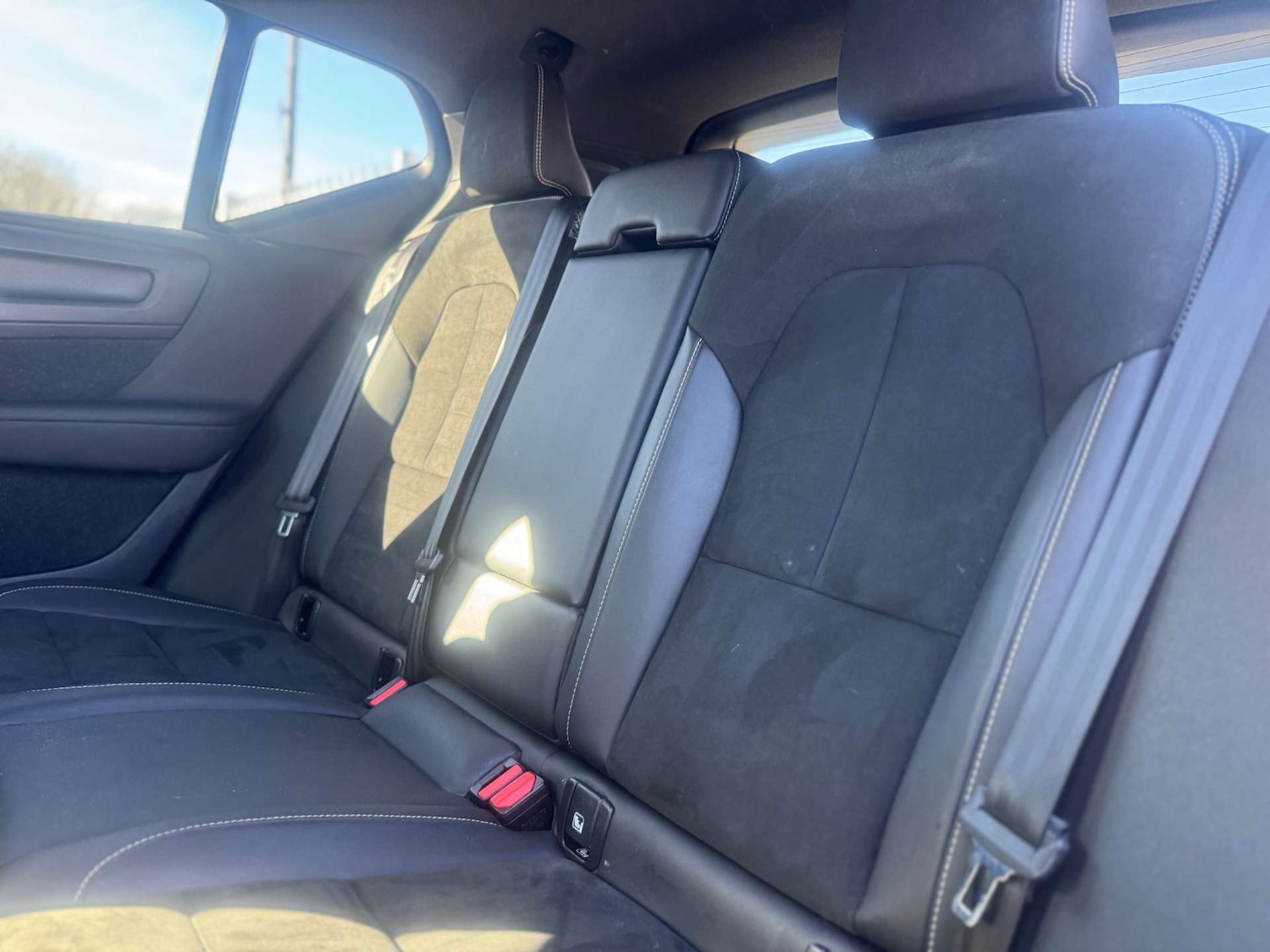 Used Volvo XC40 2021 for sale - 77931801: Photo 31