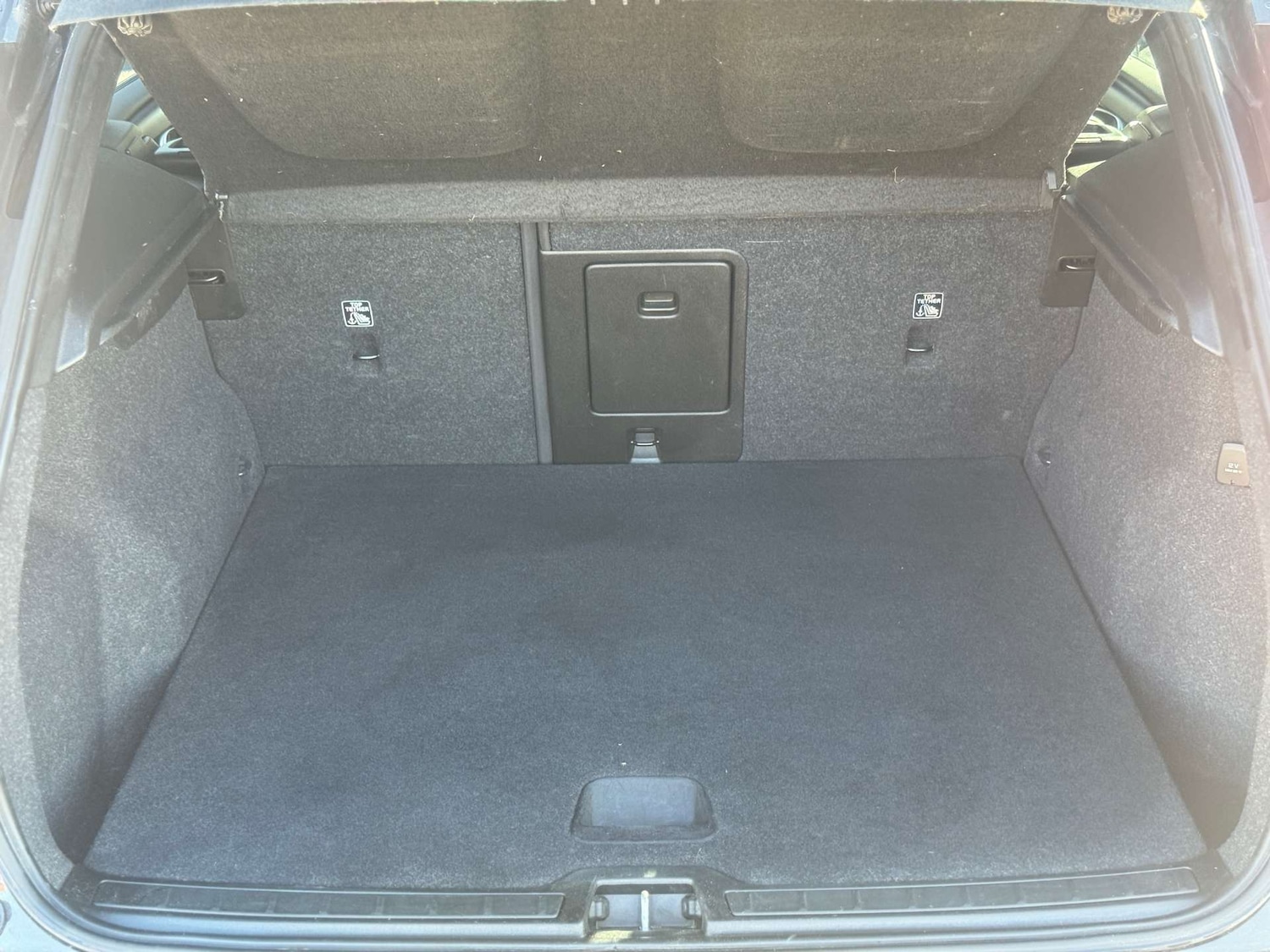 Used Volvo XC40 2021 for sale - 77931801: Photo 34