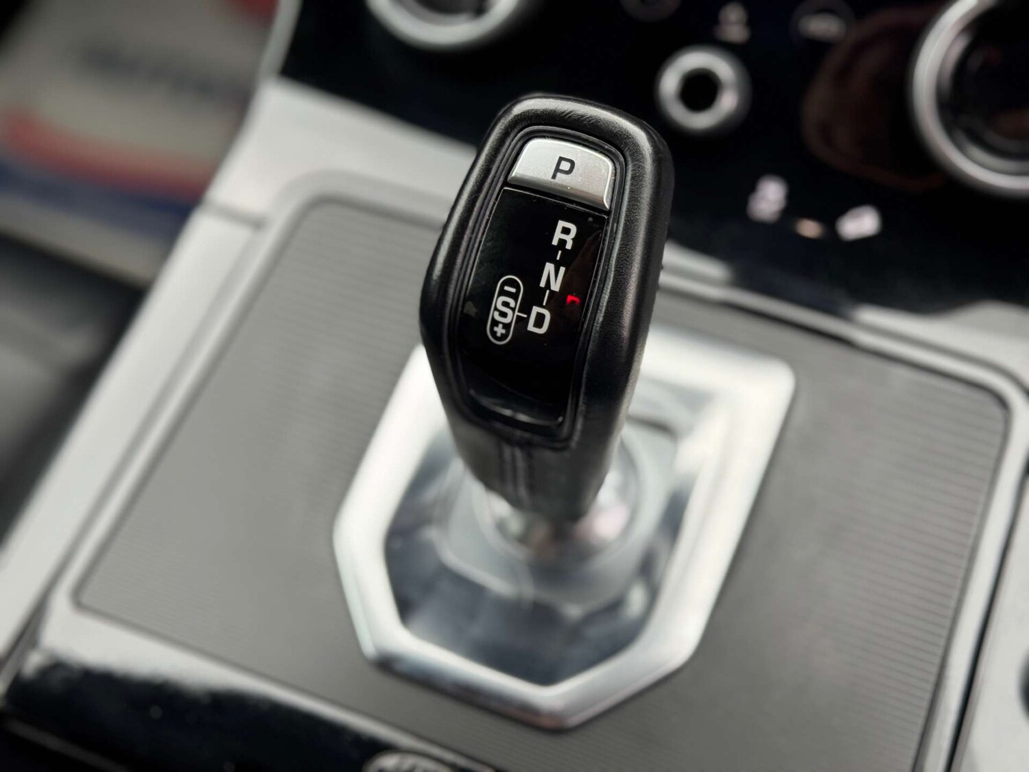 Used Land Rover Range Rover Evoque 2020 for sale - 77207458: Photo 65