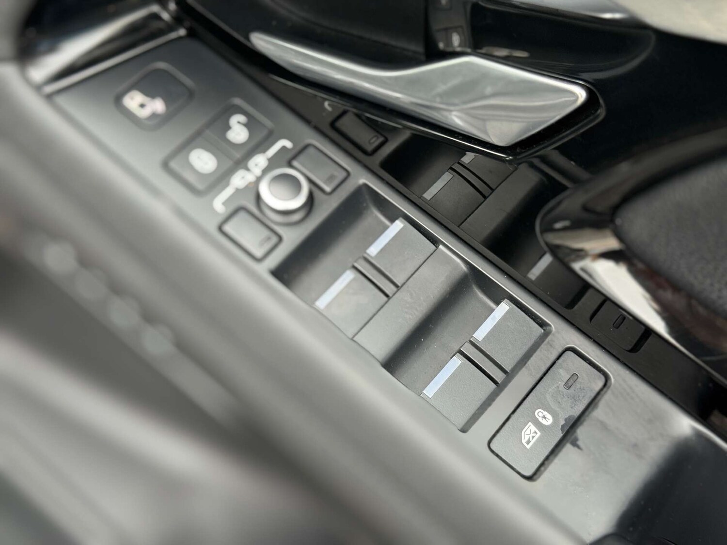 Used Land Rover Range Rover Evoque 2020 for sale - 77207458: Photo 81