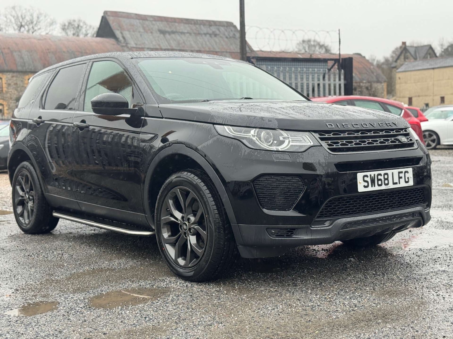 Used Land Rover Discovery Sport 2018 for sale - 77368778: Photo 1
