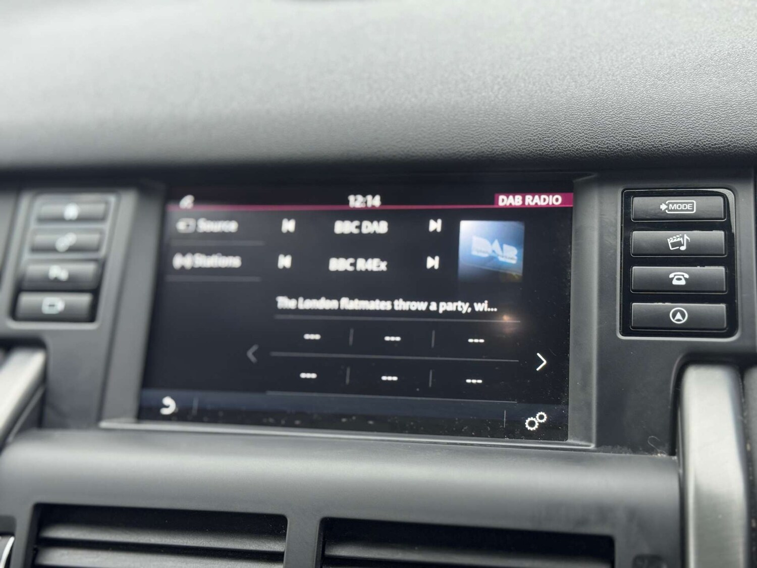 Used Land Rover Discovery Sport 2018 for sale - 77368778: Photo 38