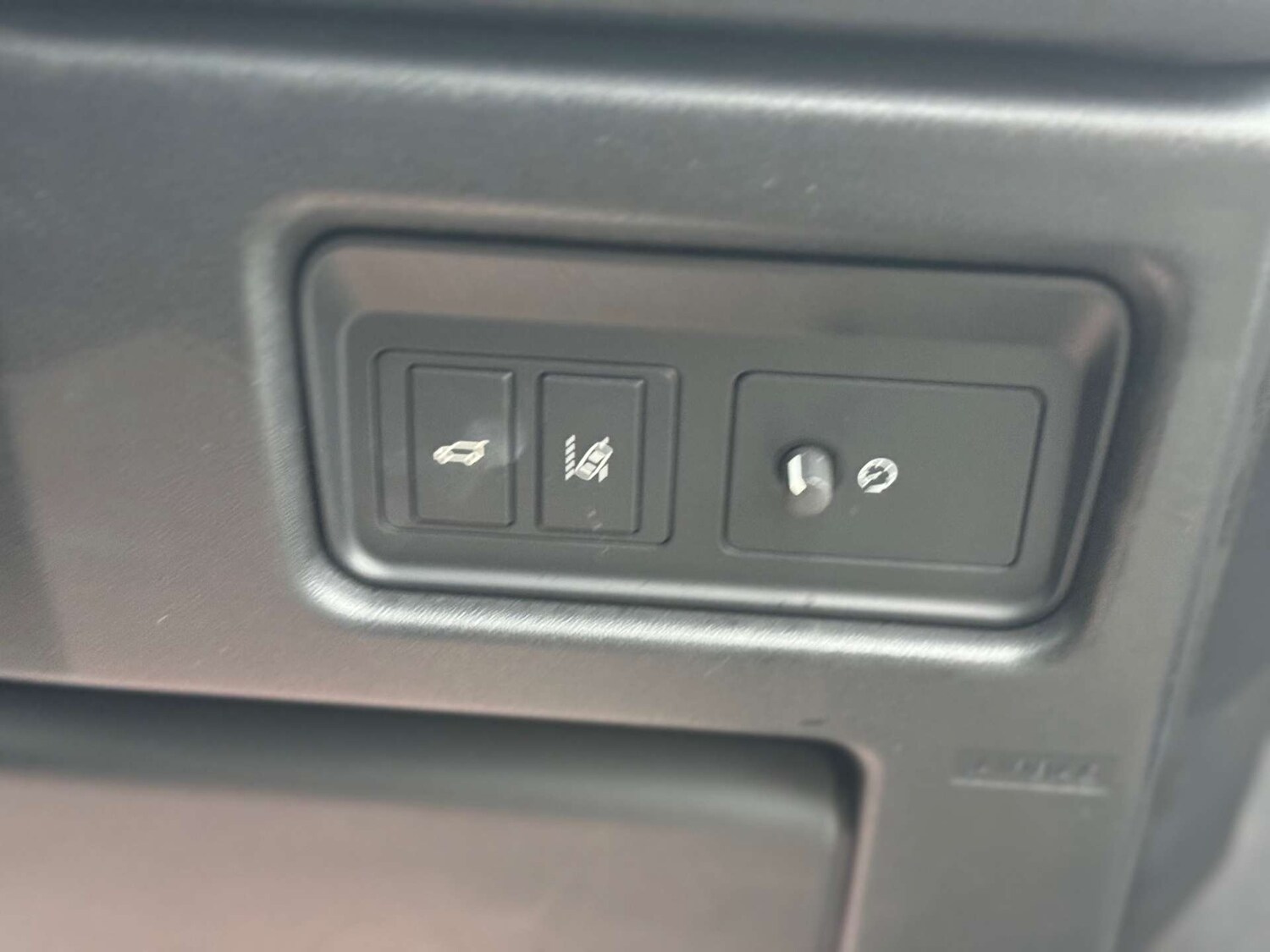 Used Land Rover Discovery Sport 2018 for sale - 77368778: Photo 39