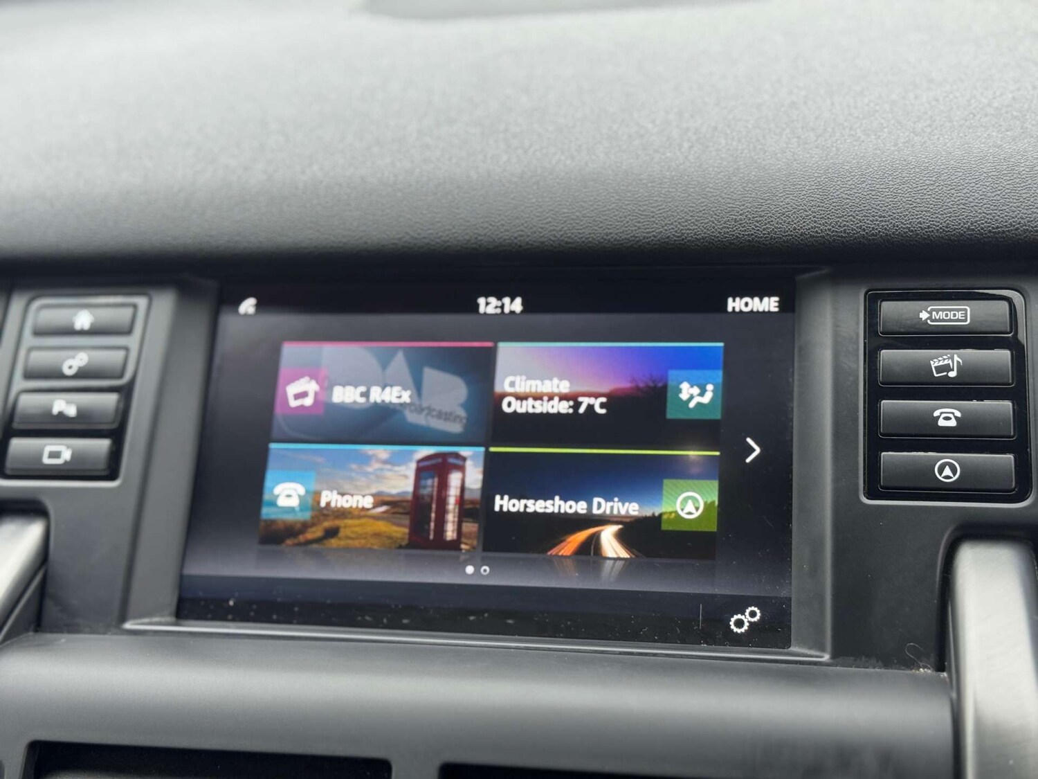 Used Land Rover Discovery Sport 2018 for sale - 77368778: Photo 40