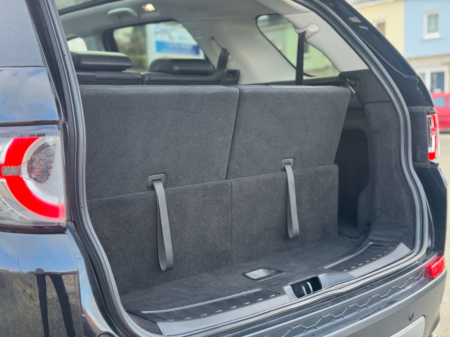 Used Land Rover Discovery Sport 2017 for sale - 77249403: Photo 29