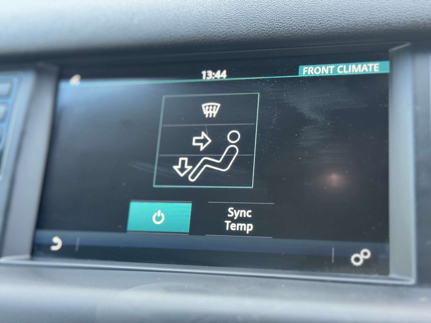 Used Land Rover Discovery Sport 2017 for sale - 77249403: Photo 52