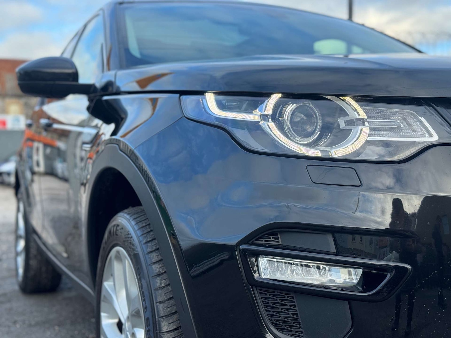 Used Land Rover Discovery Sport 2017 for sale - 77249403: Photo 76