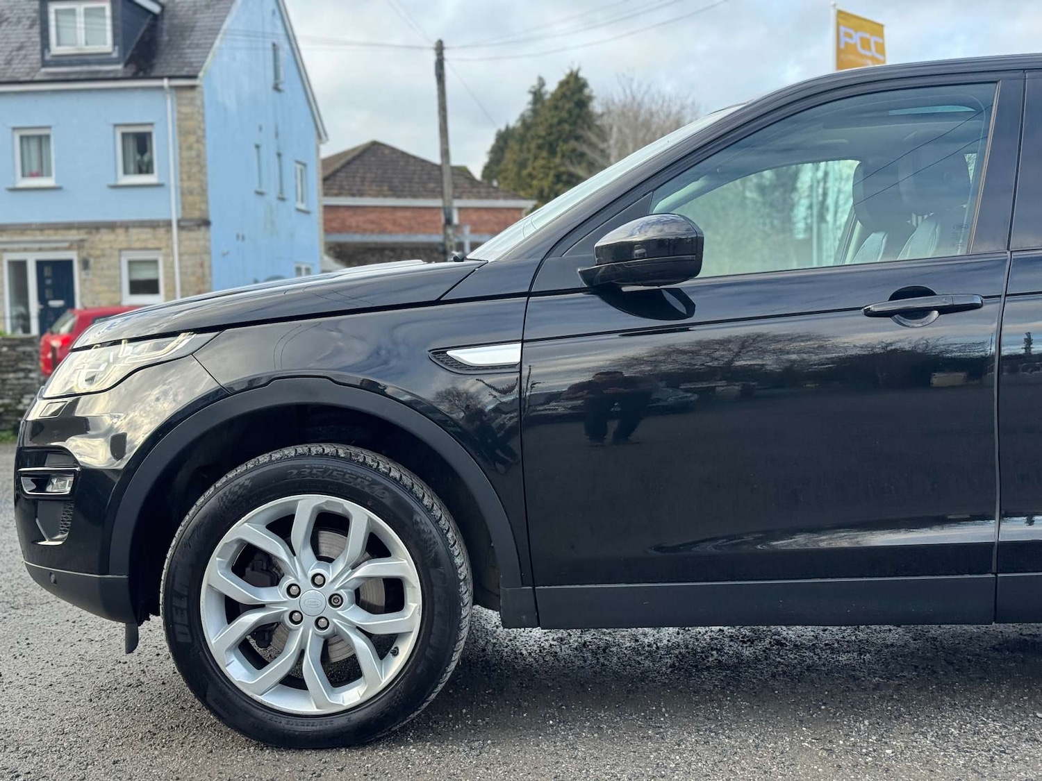 Used Land Rover Discovery Sport 2017 for sale - 77249403: Photo 87