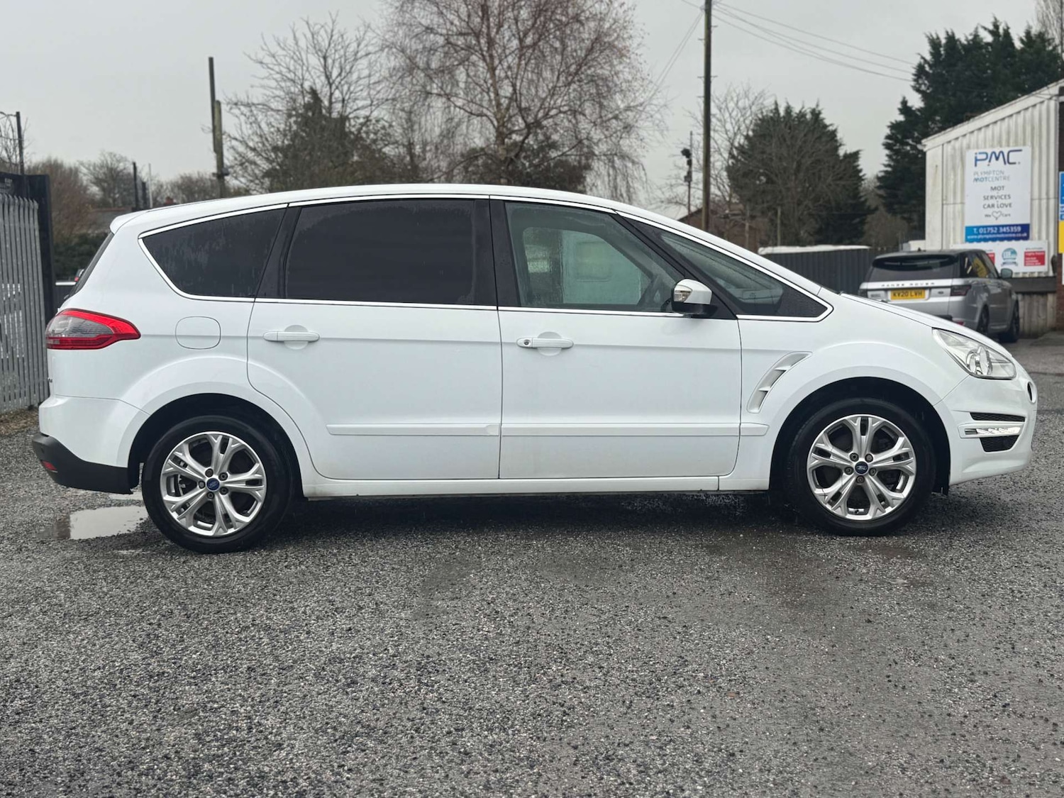 Used Ford S-Max 2013 for sale - 77207470: Photo 11