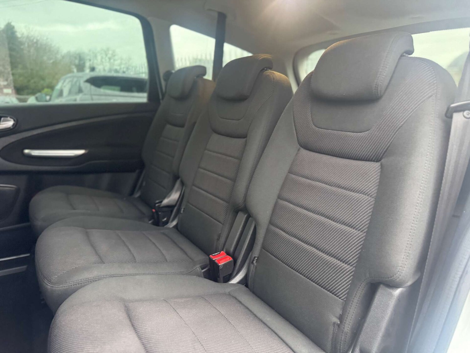 Used Ford S-Max 2013 for sale - 77207470: Photo 23