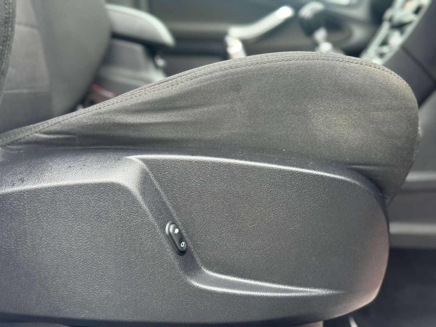 Used Ford S-Max 2013 for sale - 77207470: Photo 34