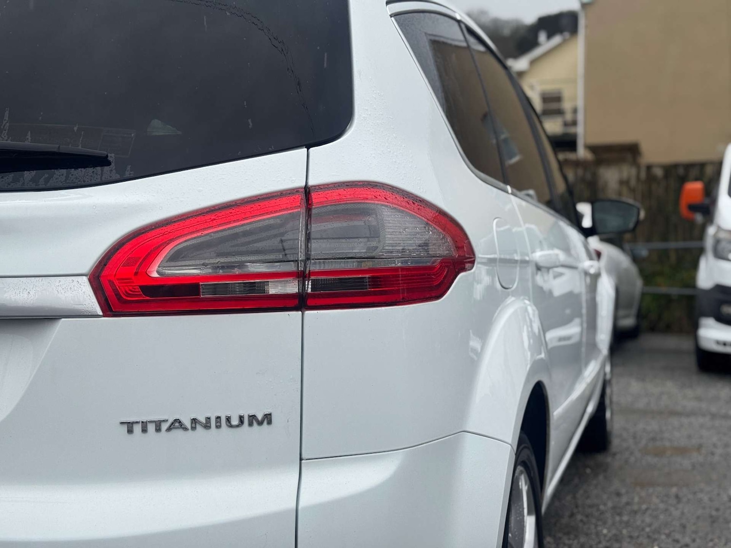 Used Ford S-Max 2013 for sale - 77207470: Photo 54