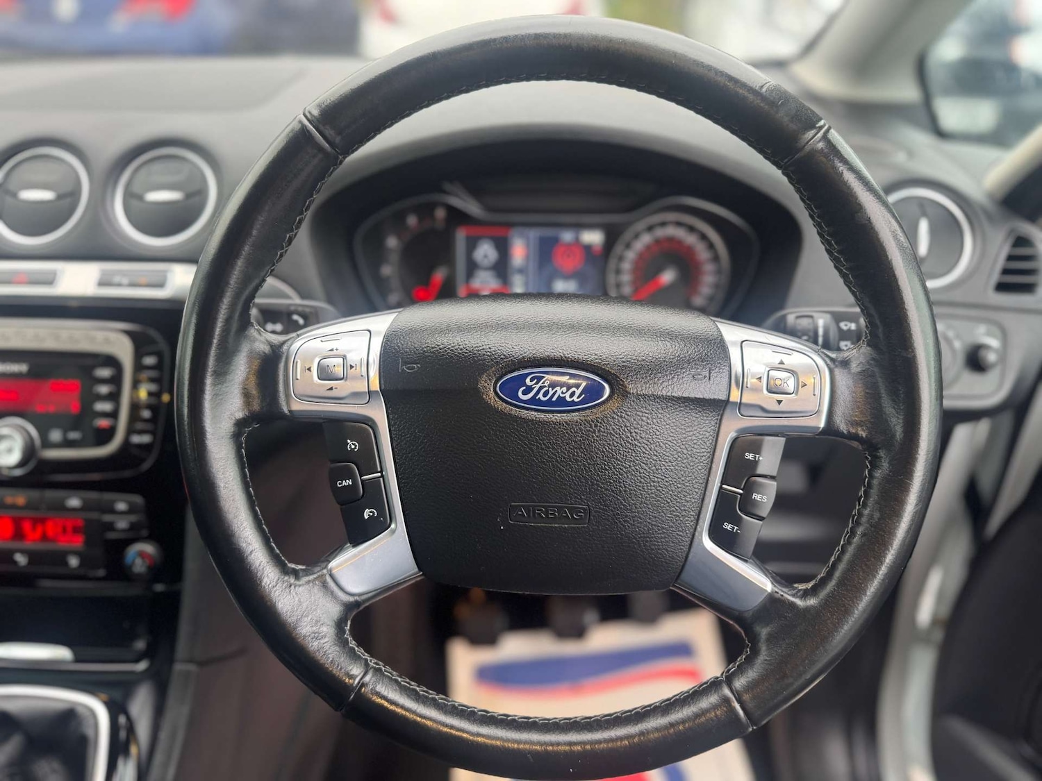 Used Ford S-Max 2013 for sale - 77207470: Photo 6