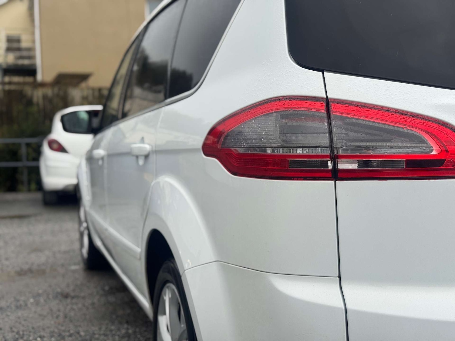 Used Ford S-Max 2013 for sale - 77207470: Photo 87