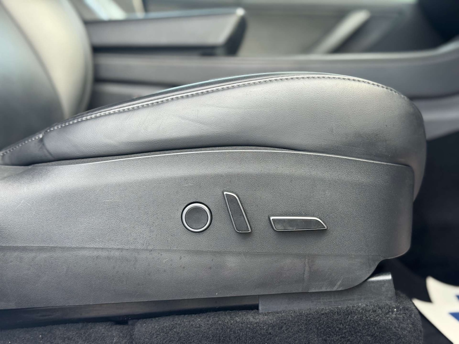 Used Tesla Model Y 2022 for sale - 77207469: Photo 46