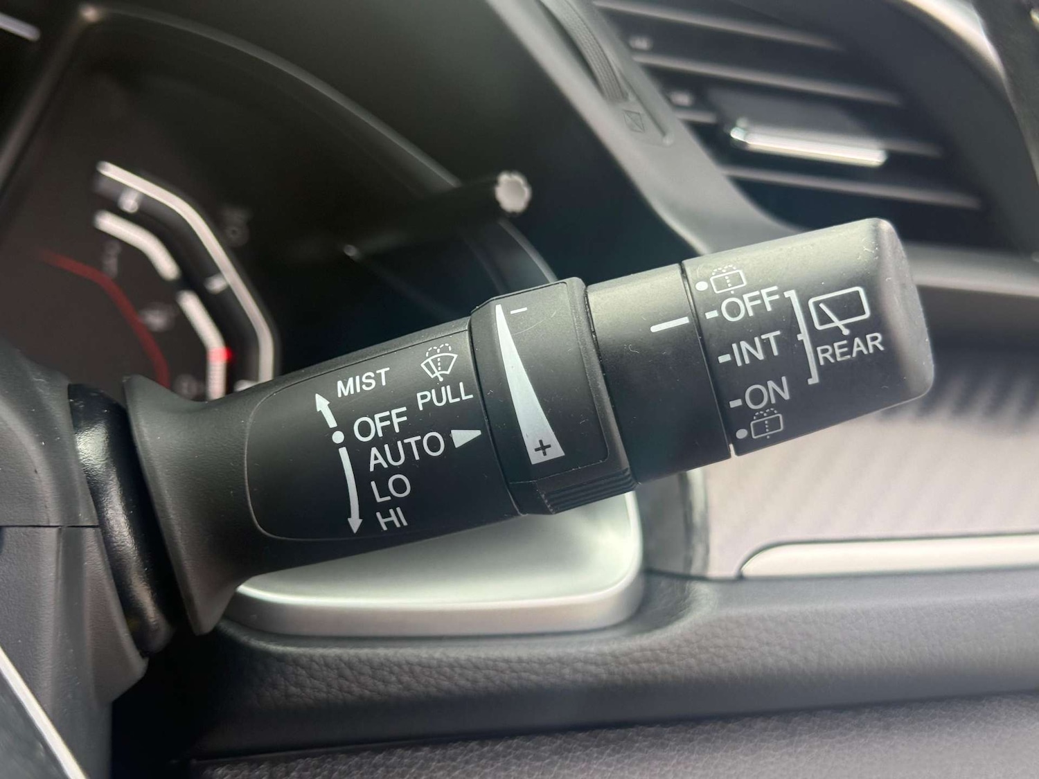 Used Honda Civic 2019 for sale - 77207444: Photo 17