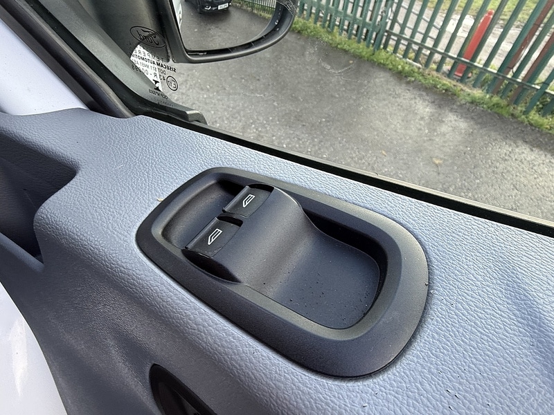 Used Ford Transit 2018 for sale - 76450337: Photo 32