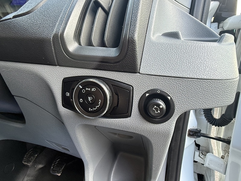 Used Ford Transit 2018 for sale - 76450337: Photo 33