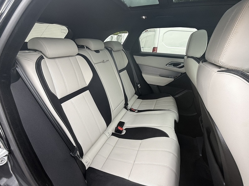 Used Land Rover Range Rover Velar 2018 for sale - 76411902: Photo 25
