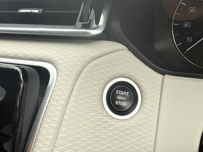 Used Land Rover Range Rover Velar 2018 for sale - 76411902: Photo 34