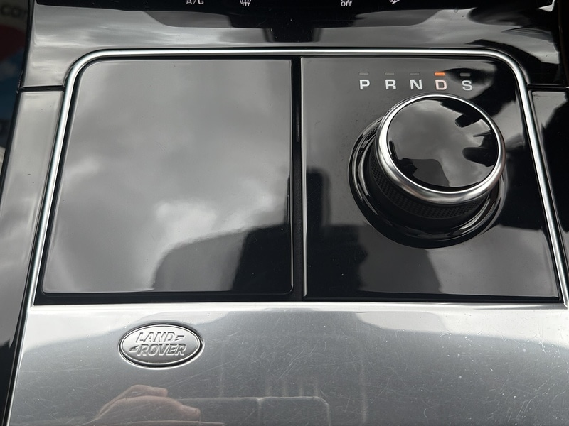 Used Land Rover Range Rover Velar 2018 for sale - 76411902: Photo 36