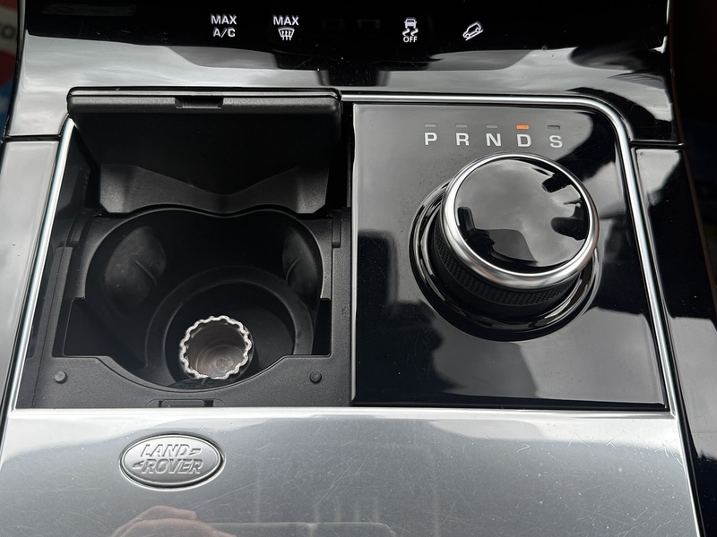 Used Land Rover Range Rover Velar 2018 for sale - 76411902: Photo 37