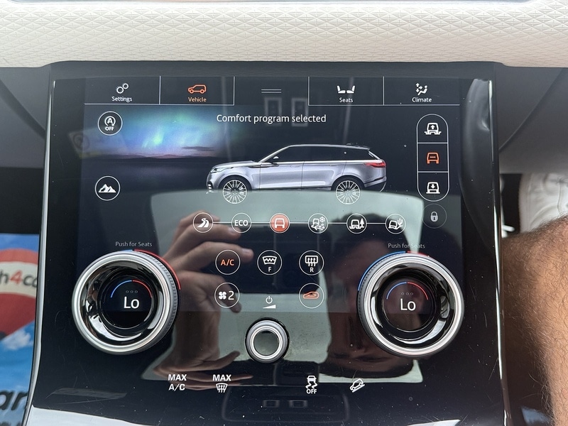 Used Land Rover Range Rover Velar 2018 for sale - 76411902: Photo 45