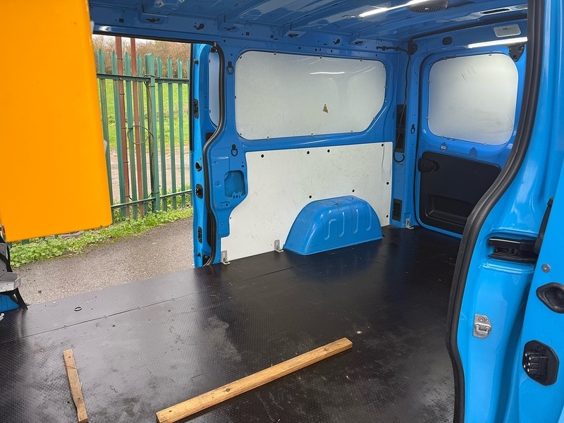 Used Vauxhall Vivaro 2017 for sale - 76776245: Photo 19