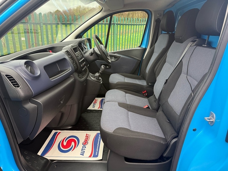 Used Vauxhall Vivaro 2017 for sale - 76776245: Photo 30