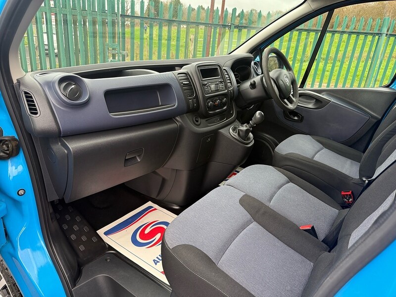 Used Vauxhall Vivaro 2017 for sale - 76776245: Photo 31