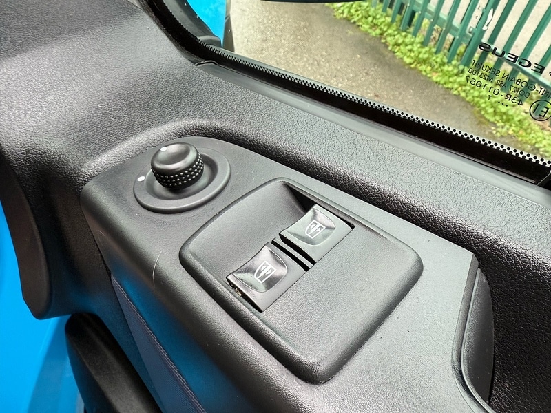 Used Vauxhall Vivaro 2017 for sale - 76776245: Photo 33