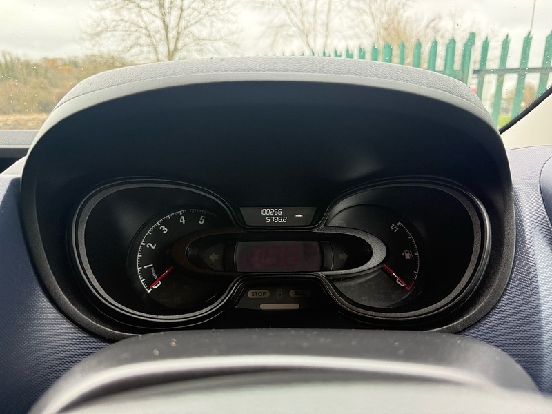 Used Vauxhall Vivaro 2017 for sale - 76776245: Photo 35