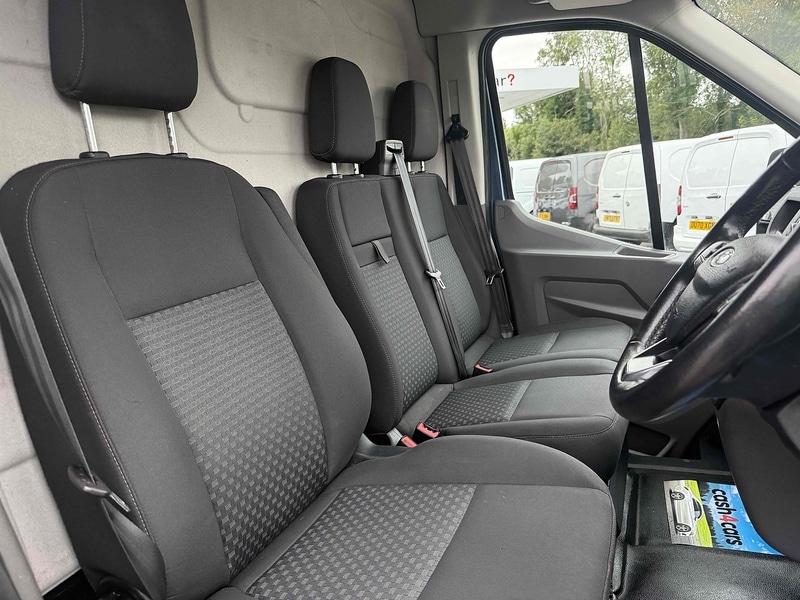 Used Ford Transit 2020 for sale - 76411863: Photo 40