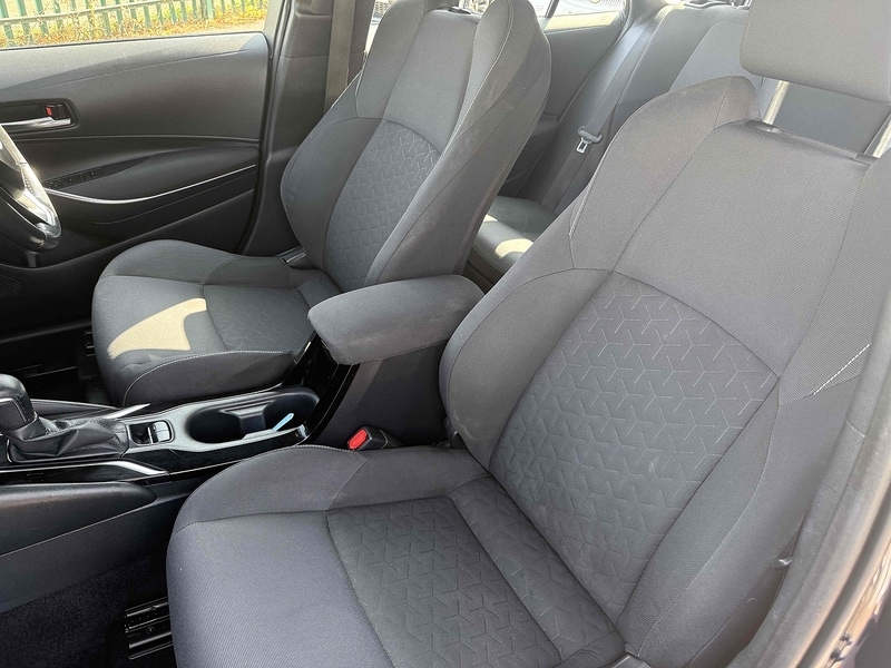 Used Toyota Corolla 2021 for sale - 76411858: Photo 28
