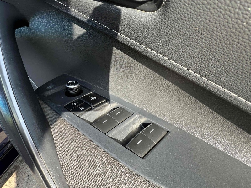 Used Toyota Corolla 2021 for sale - 76411858: Photo 33