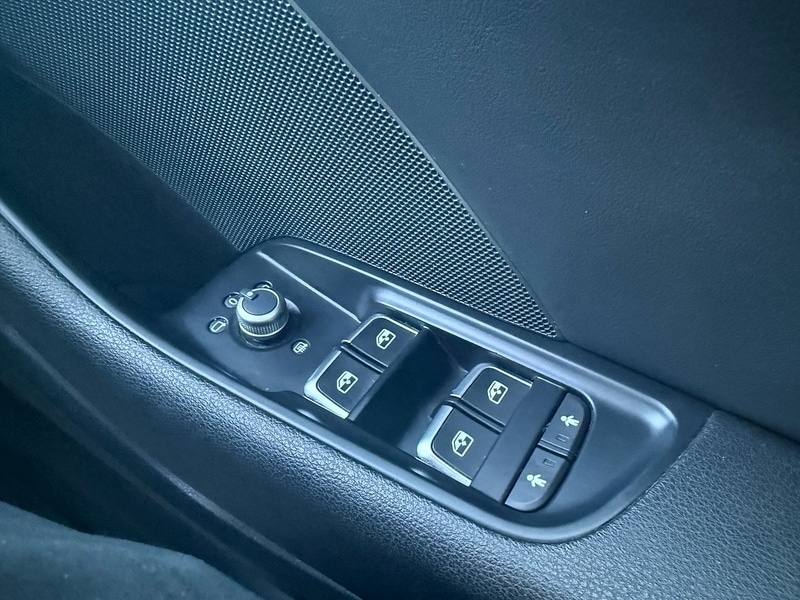 Used Audi A3 2017 for sale - 76808350: Photo 46