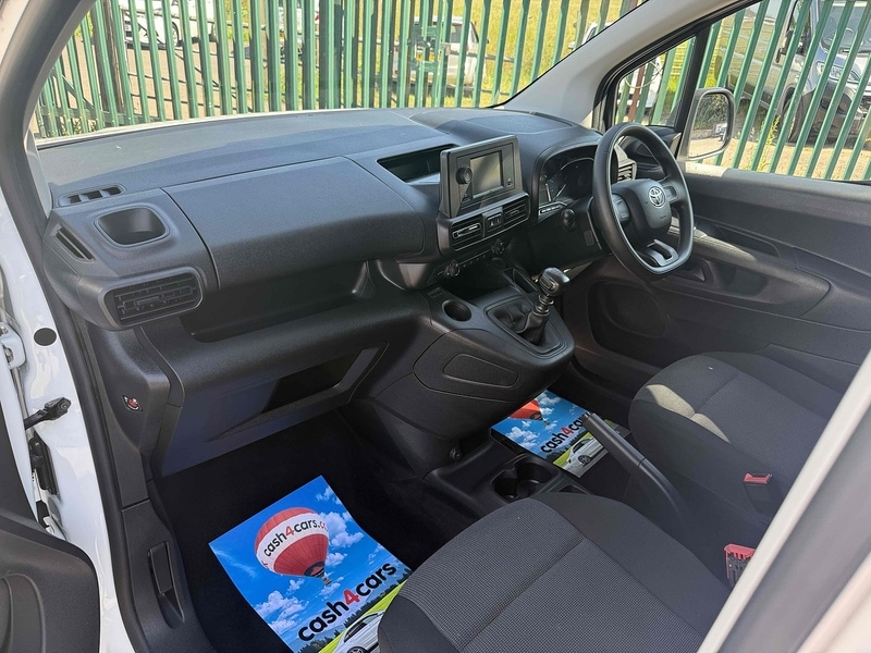 Used Toyota ProAce 2022 for sale - 76411893: Photo 24