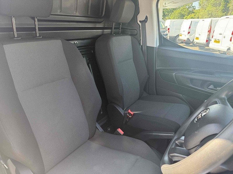 Used Toyota ProAce 2022 for sale - 76411893: Photo 26