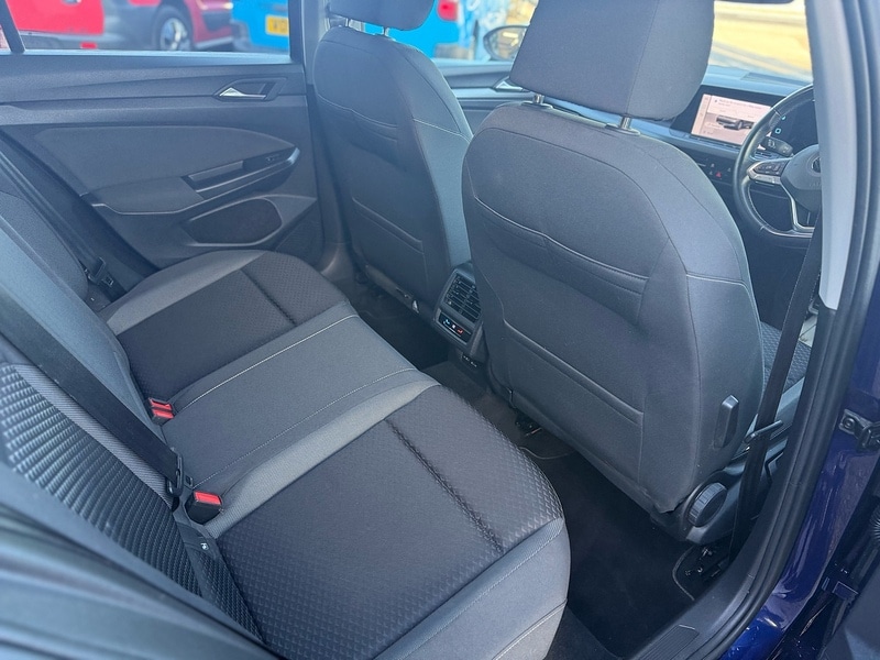 Used Volkswagen Golf 2021 for sale - 76665847: Photo 22