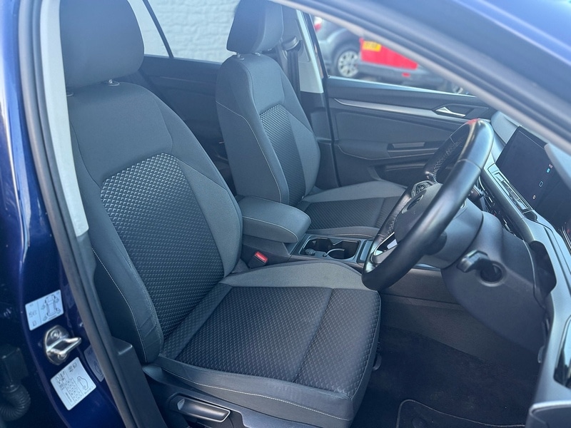 Used Volkswagen Golf 2021 for sale - 76665847: Photo 31