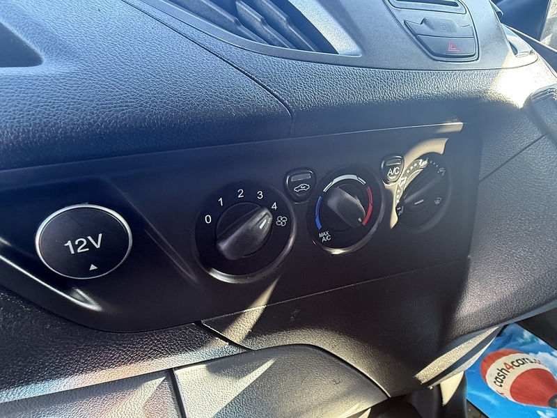 Used Ford Transit Custom 2017 for sale - 76411879: Photo 24